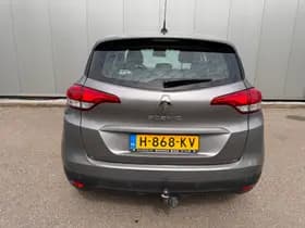 Renault Scénic thumbnail 6