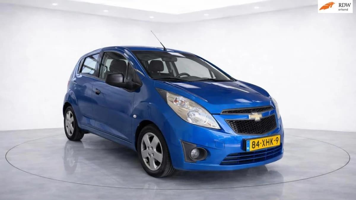 Chevrolet Spark — foto 1