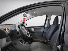 Toyota Aygo thumbnail 15