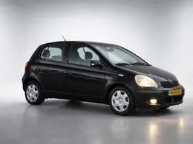 Toyota Yaris thumbnail 2