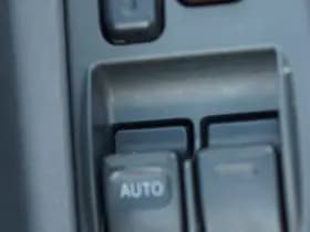 Toyota Yaris thumbnail 18