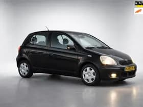 Toyota Yaris thumbnail 21