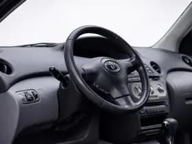 Toyota Yaris thumbnail 29