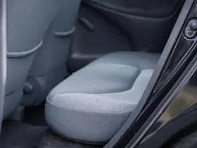 Toyota Yaris thumbnail 31