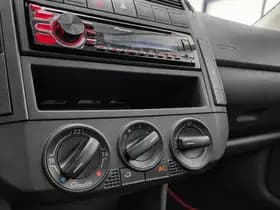 Volkswagen Polo thumbnail 35