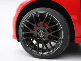 Volkswagen Up! thumbnail 31