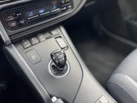 Toyota Auris thumbnail 19