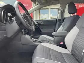 Toyota Auris thumbnail 22