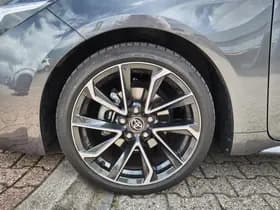 Toyota Corolla thumbnail 40