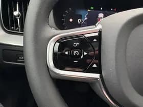 Volvo XC60 thumbnail 16