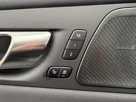 Volvo XC60 thumbnail 31