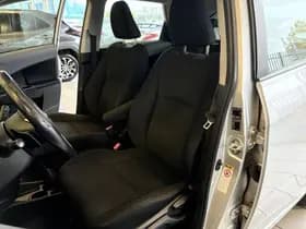 Toyota Verso-S thumbnail 26