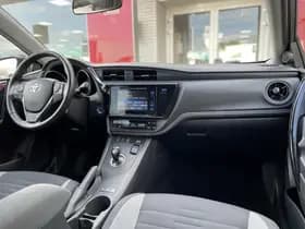 Toyota Auris thumbnail 24