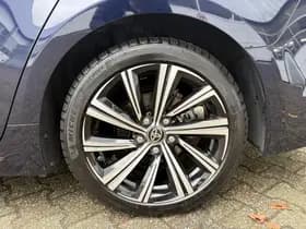 Toyota Corolla thumbnail 40