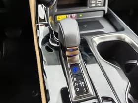 Lexus NX thumbnail 23