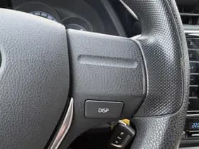 Toyota Auris thumbnail 13