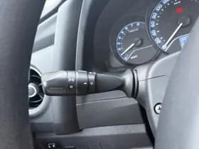 Toyota Auris thumbnail 14