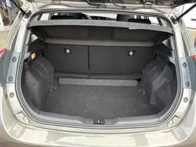 Toyota Auris thumbnail 30