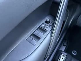 Toyota Corolla thumbnail 26