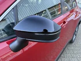 Toyota Corolla thumbnail 38