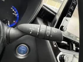 Toyota Corolla thumbnail 14