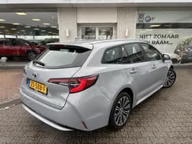 Toyota Corolla thumbnail 5