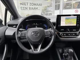 Toyota Corolla thumbnail 8
