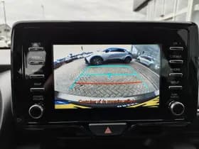 Toyota Yaris thumbnail 18