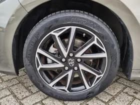 Toyota Yaris thumbnail 35