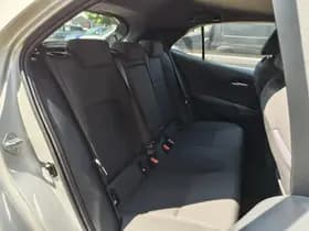 Toyota Corolla thumbnail 28