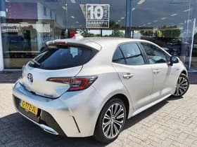 Toyota Corolla thumbnail 4