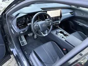 Lexus RX thumbnail 35