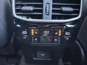 Lexus RX thumbnail 42