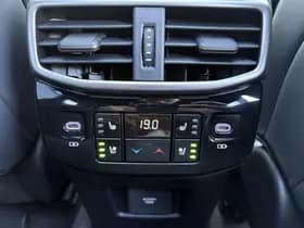 Lexus RX thumbnail 43