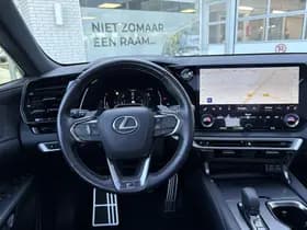 Lexus RX thumbnail 10