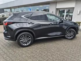 Lexus NX thumbnail 5