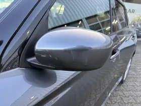 Suzuki Swift thumbnail 40