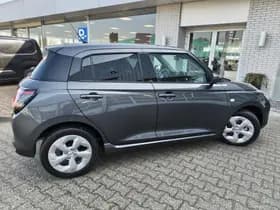 Suzuki Swift thumbnail 5