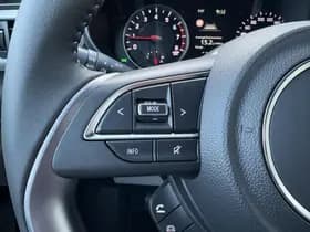 Suzuki Swift thumbnail 10