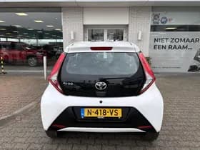 Toyota Aygo thumbnail 7