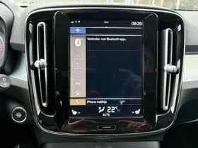 Volvo XC40 thumbnail 23