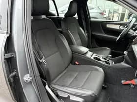 Volvo XC40 thumbnail 32