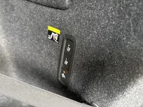 Volvo XC40 thumbnail 37