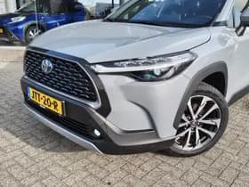 Toyota Corolla thumbnail 2