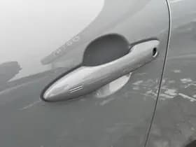 Toyota Corolla thumbnail 36