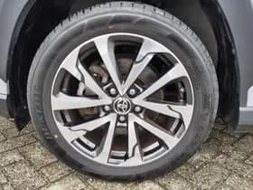 Toyota Corolla thumbnail 37
