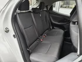 Toyota Yaris thumbnail 27