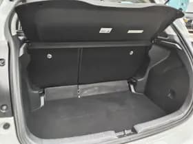 Toyota Yaris thumbnail 28