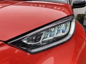 Toyota Yaris thumbnail 38