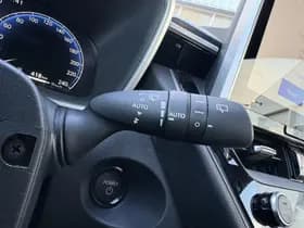 Toyota Corolla thumbnail 14